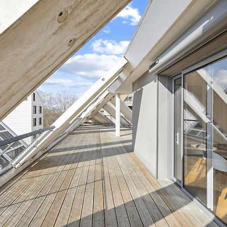 Spacious And Bright Apartment Бордо Екстериор снимка