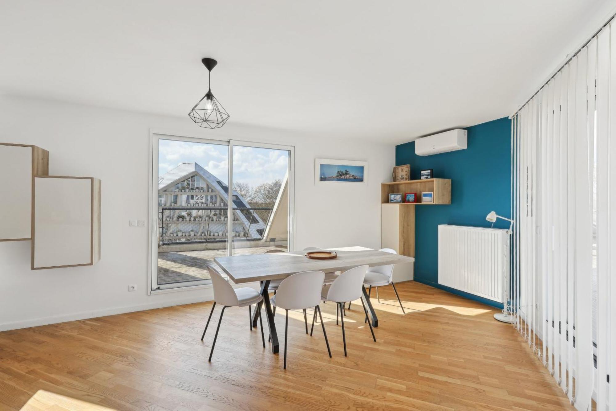 Spacious And Bright Apartment Бордо Екстериор снимка